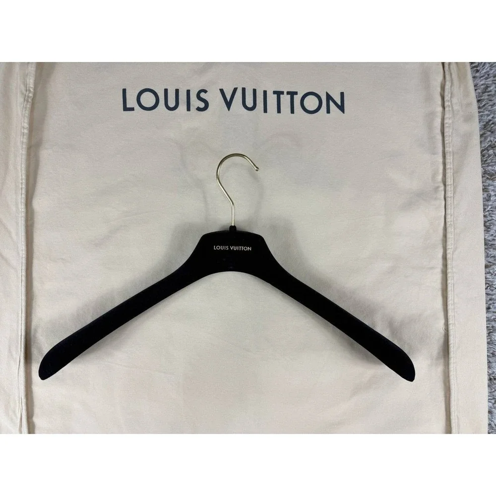 Louis Vuitton authentic louis